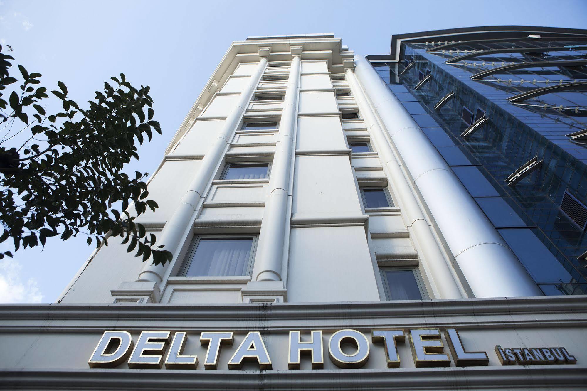 Delta & Old Стамбул